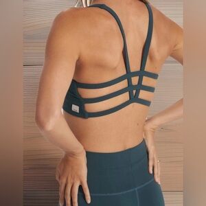 New Vuori Womens Yosemite Bra Color: Marsh Size: S Gym Workout Padded